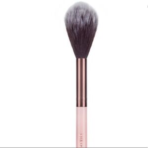 Luxie pro precision tapered brush 640